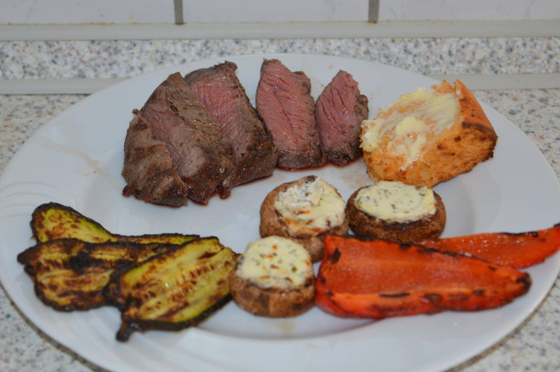 Ninja Foodi MAX Grill und Heissluftfritteuse Grill-Abend mit der Familie